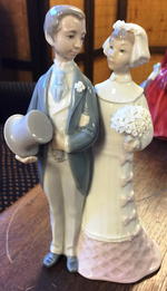 TIMED ONLINE AUCTION COLLECTIBLE FIGURENES - STEIFF - DOLLS - QUILTS Auction Photo